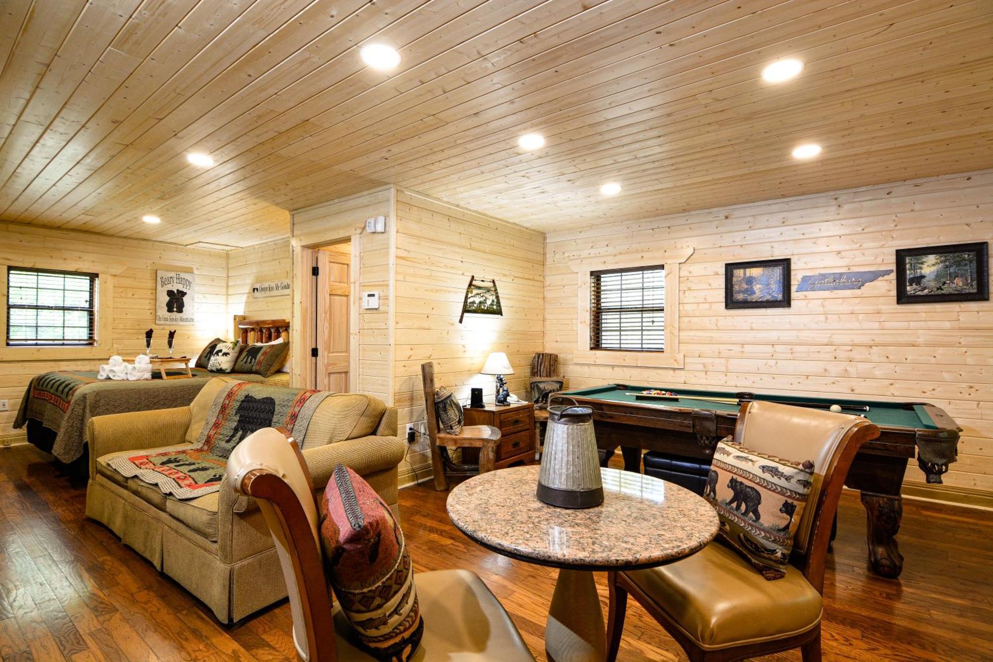 Smoky Mountain Dream Villa Gatlinburg Bilik gambar